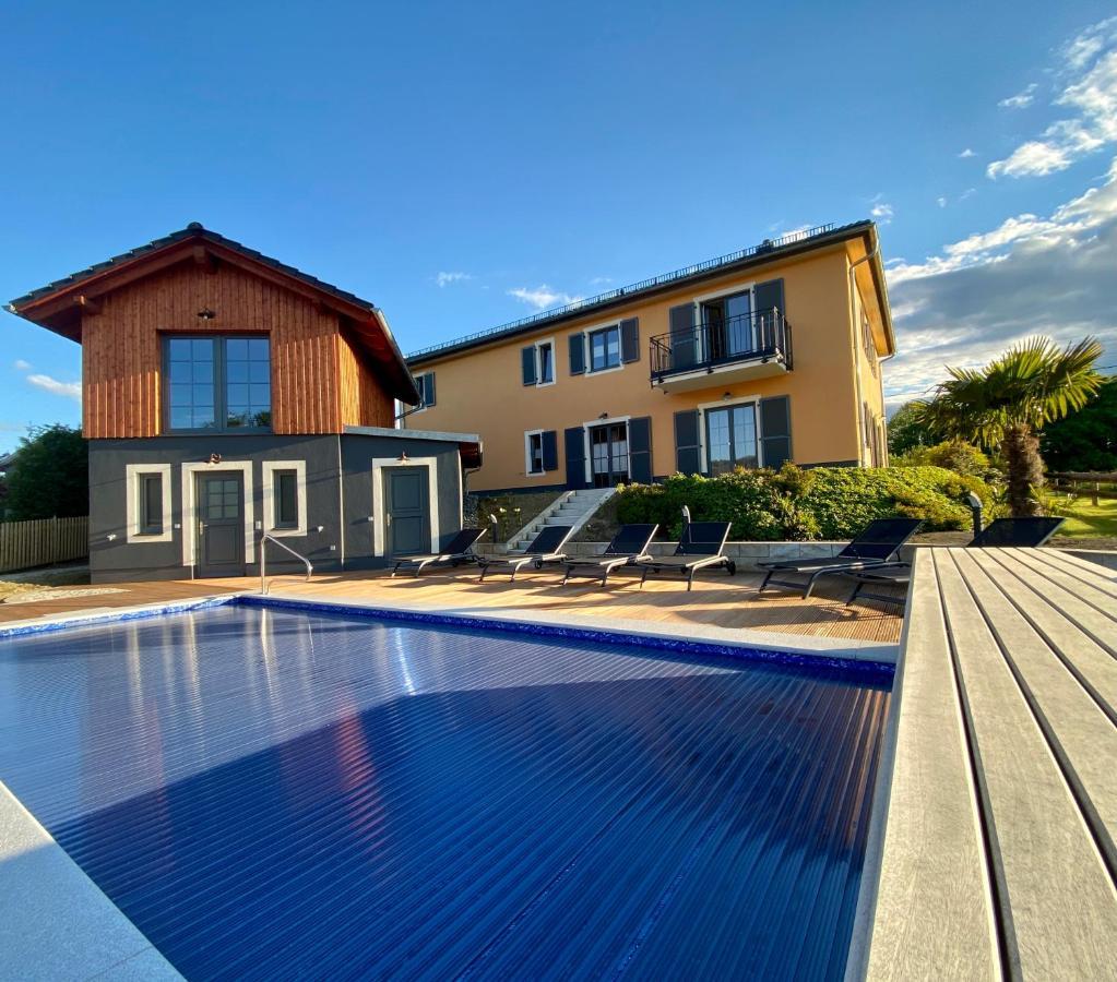 Landhaus Waltersdorf - Pool & Wellness บาดชานเดา ภายนอก รูปภาพ